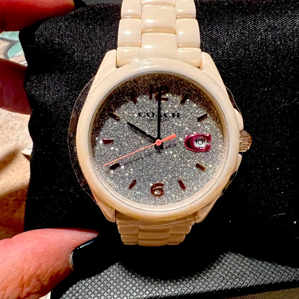 💕💕 Beautiful Brand new Coach watch 💕💕💕